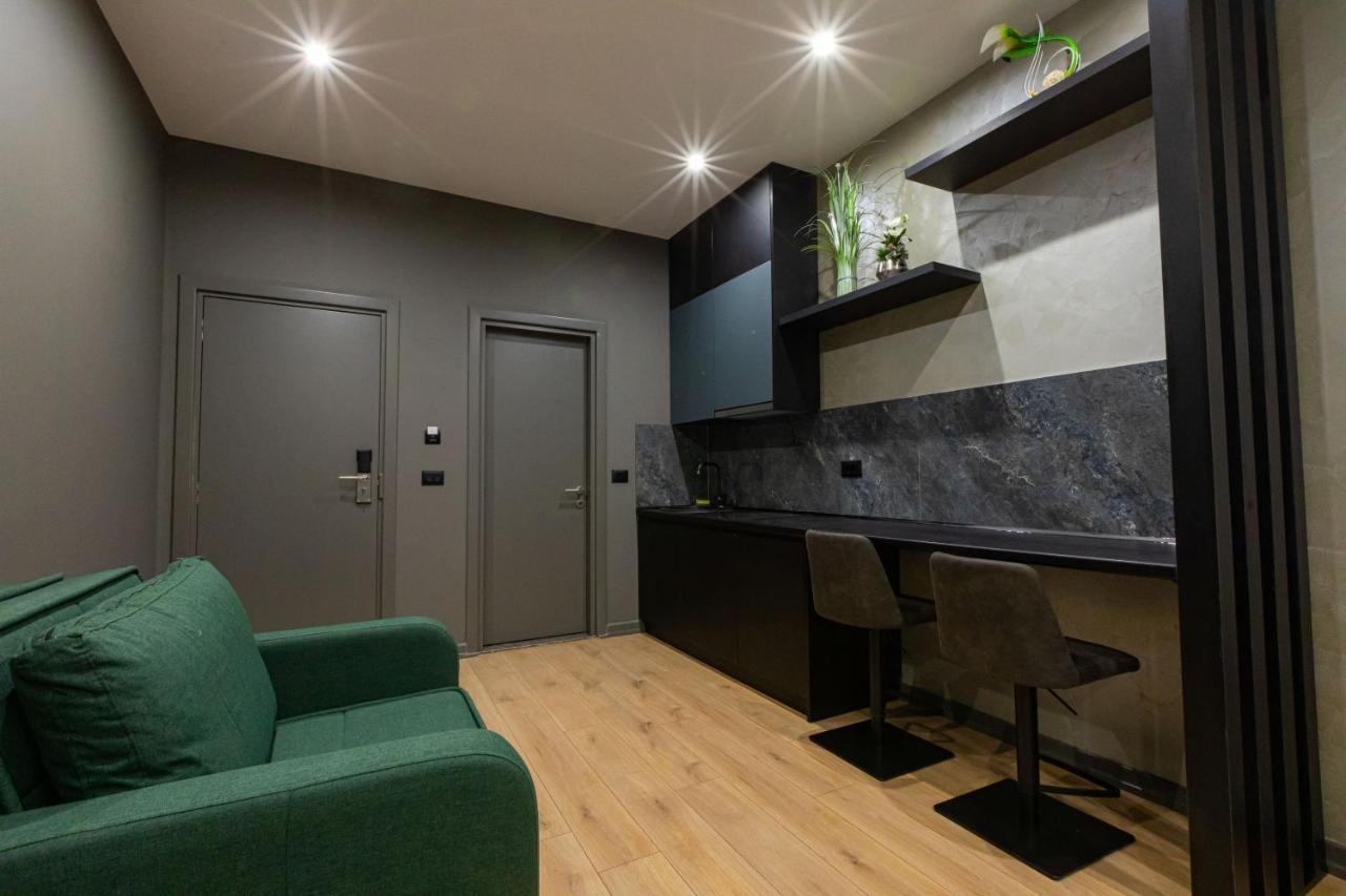 Dea'S Apartaments 티라나 외부 사진
