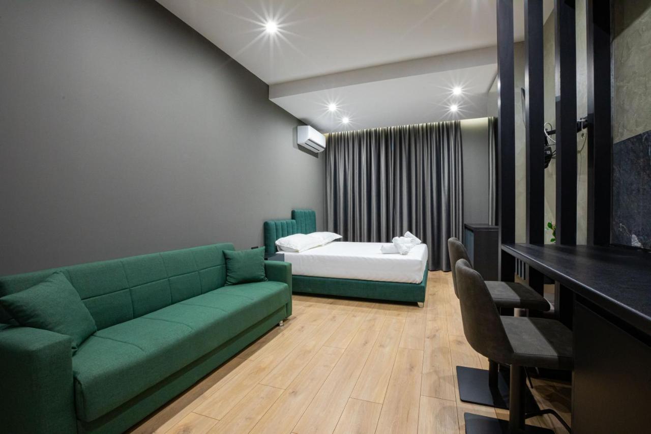 Dea'S Apartaments 티라나 외부 사진