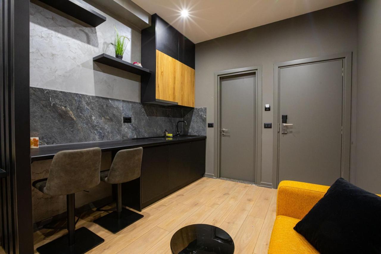 Dea'S Apartaments 티라나 외부 사진