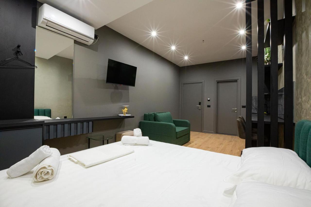 Dea'S Apartaments 티라나 외부 사진