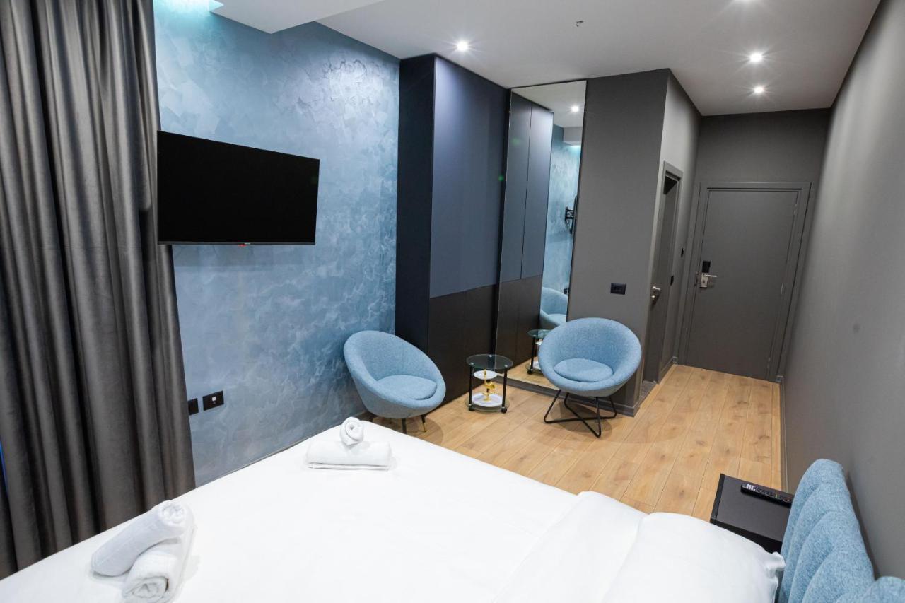 Dea'S Apartaments 티라나 외부 사진