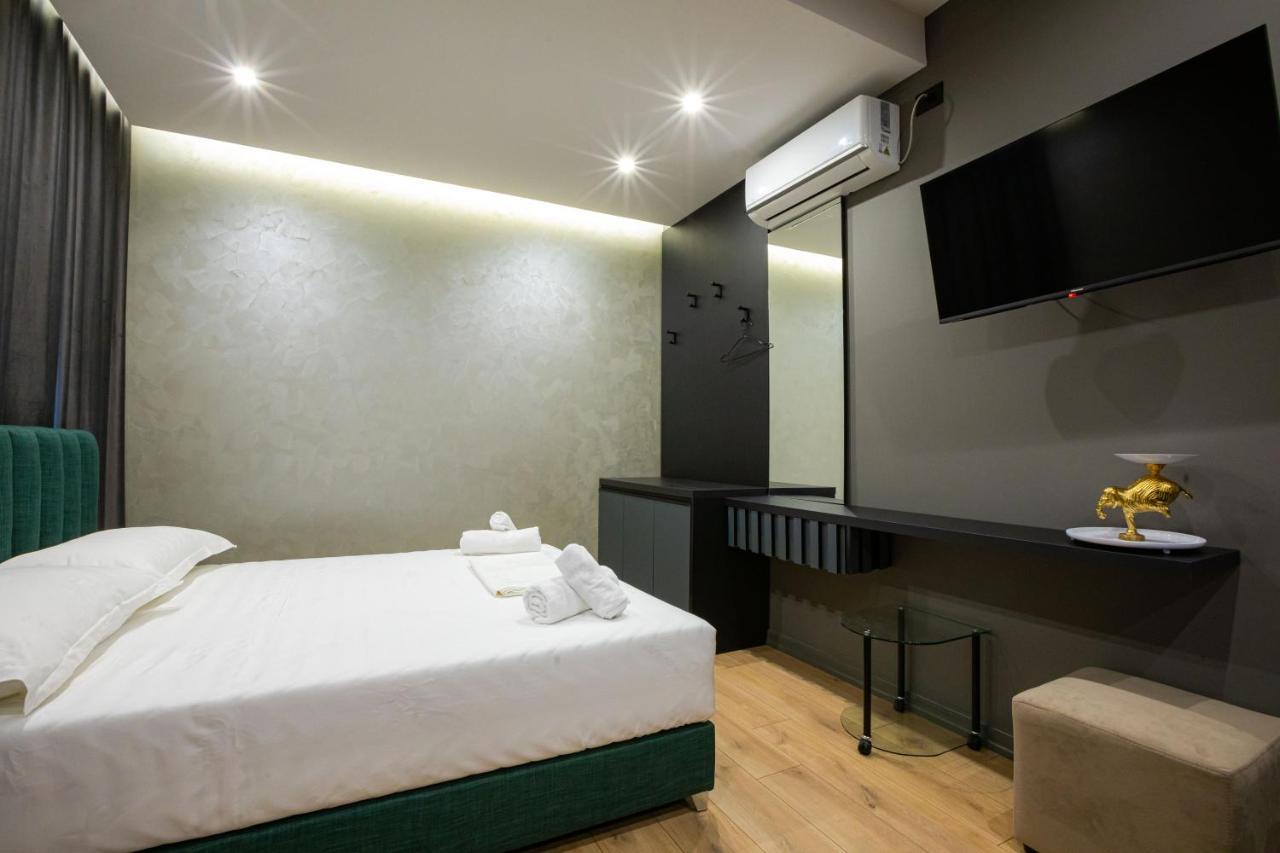 Dea'S Apartaments 티라나 외부 사진