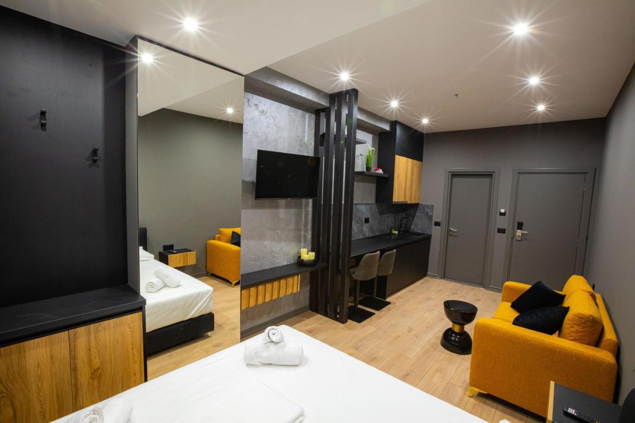 Dea'S Apartaments 티라나 외부 사진